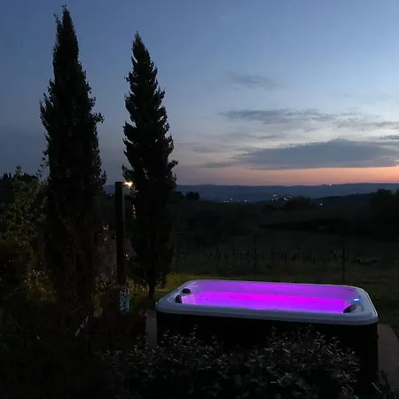 Casa Il Boschetto צ'רטאלדו