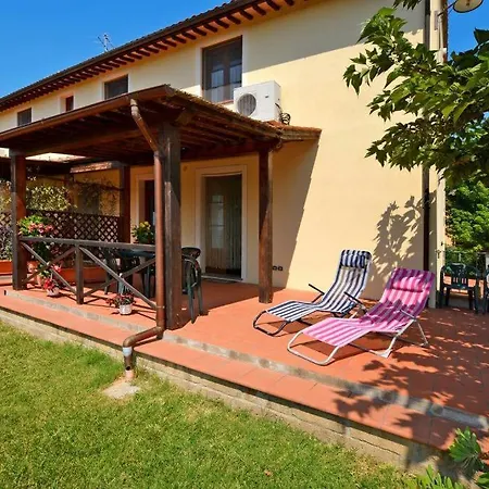 בית נופש Casa Il Boschetto *